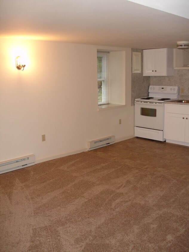 Foto principal - 739 Pennsy Rd