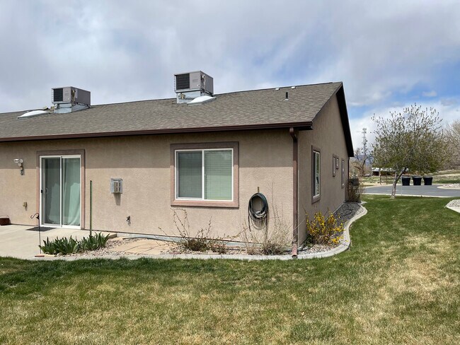 Foto del edificio - 1114 Park Ridge Ct