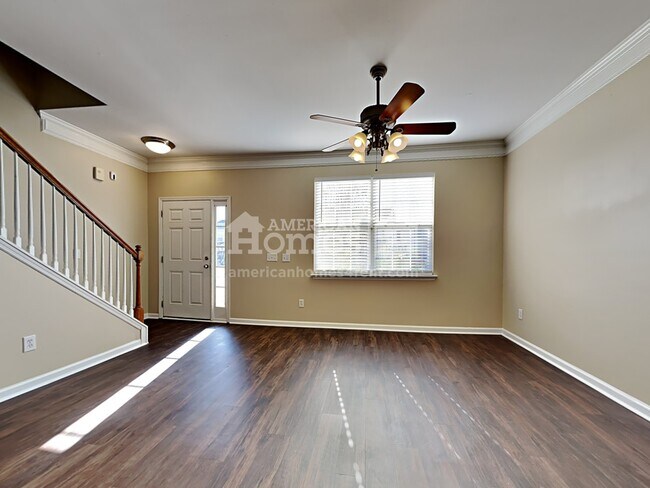 Building Photo - 2015 Isabela Ct