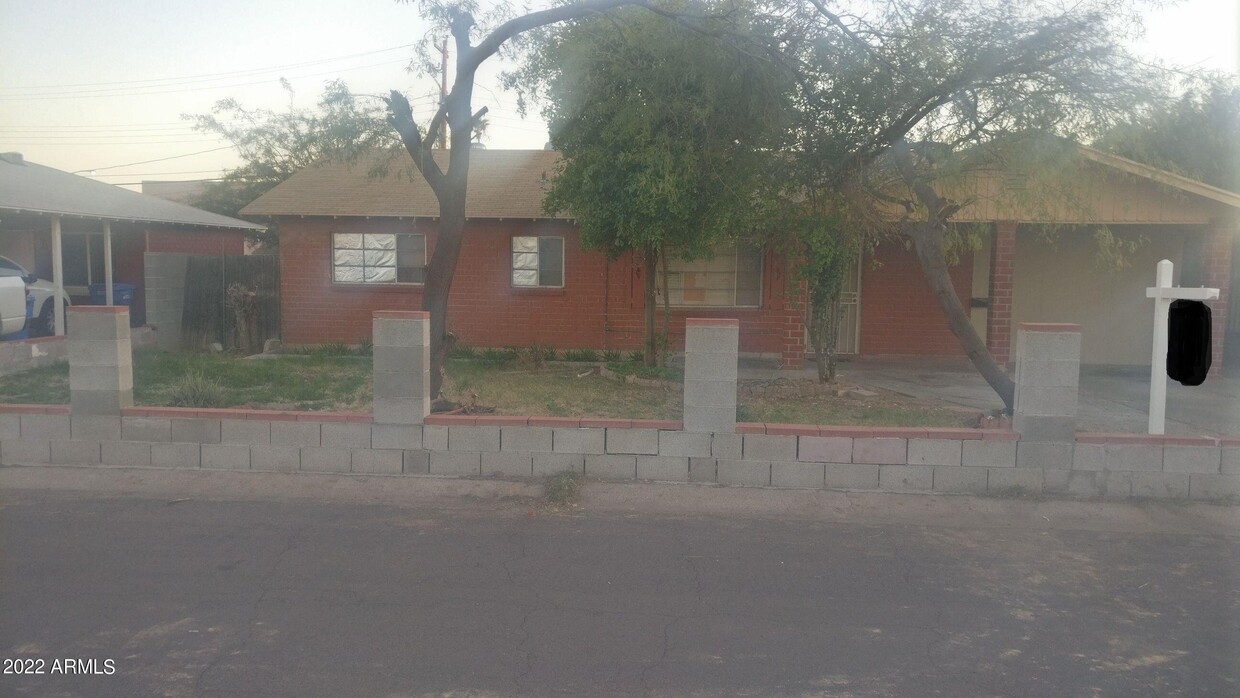 Foto principal - 4225 W Cavalier Dr