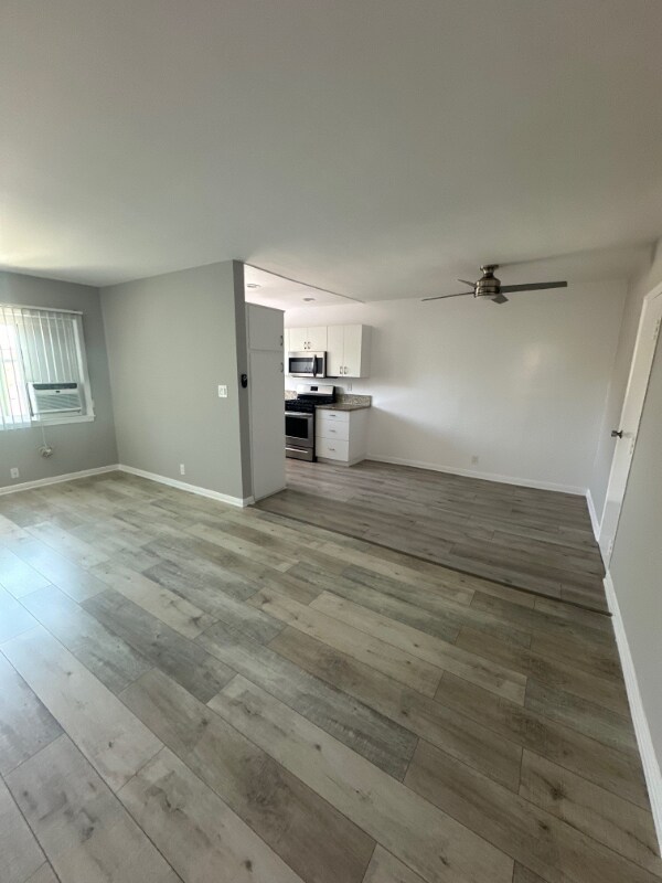 Foto del edificio - 11818 Gateway Blvd