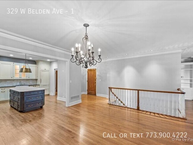 Building Photo - Prime Lincoln Park Rarely available Duplex...