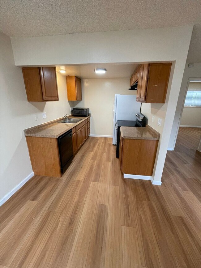 Foto del edificio - 2975 Neet Ave