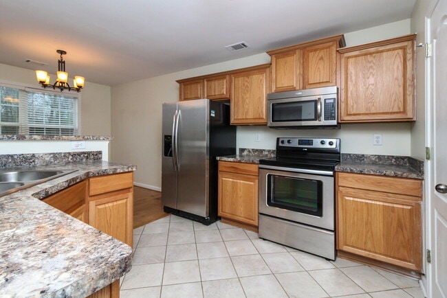 Foto del edificio - 6795 White Walnut Way