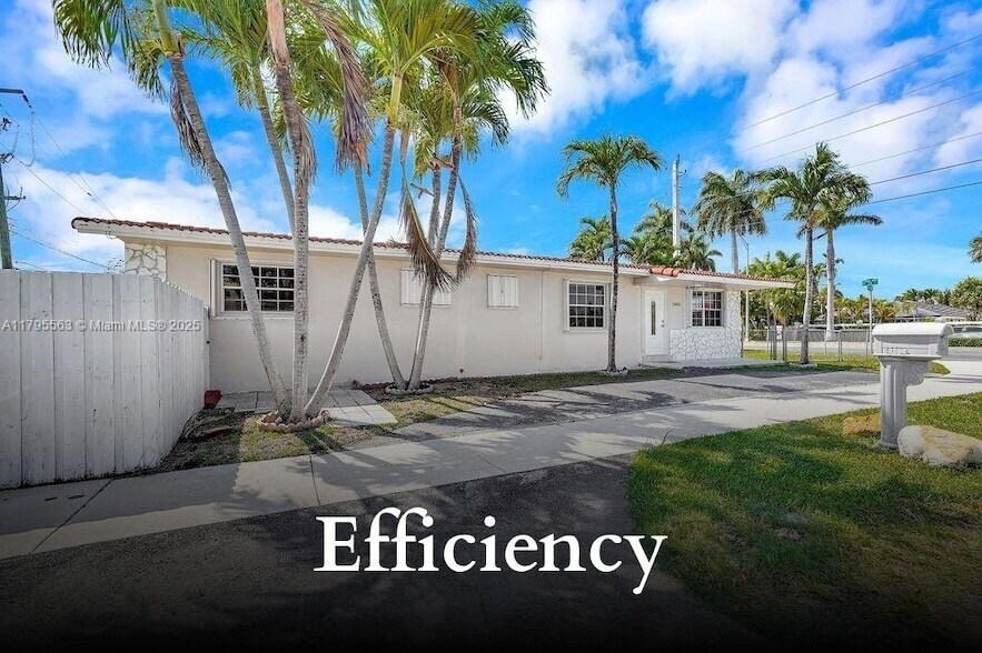 Foto principal - 2400 SW 103rd Ct