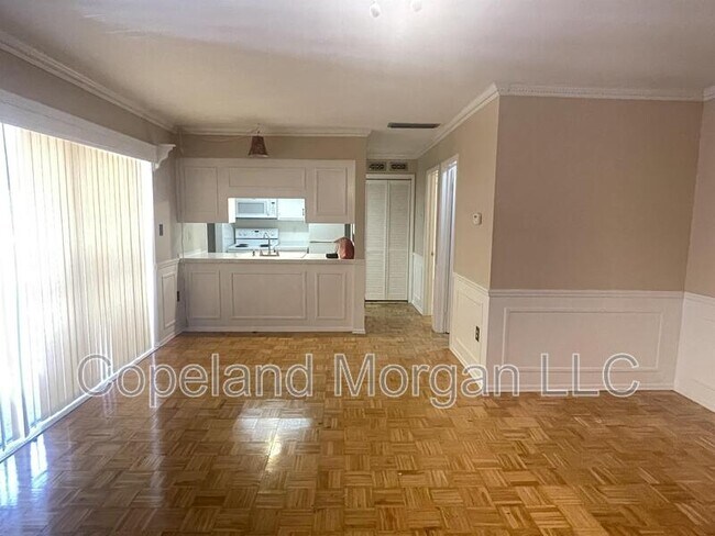 Building Photo - 8221 12th Way N