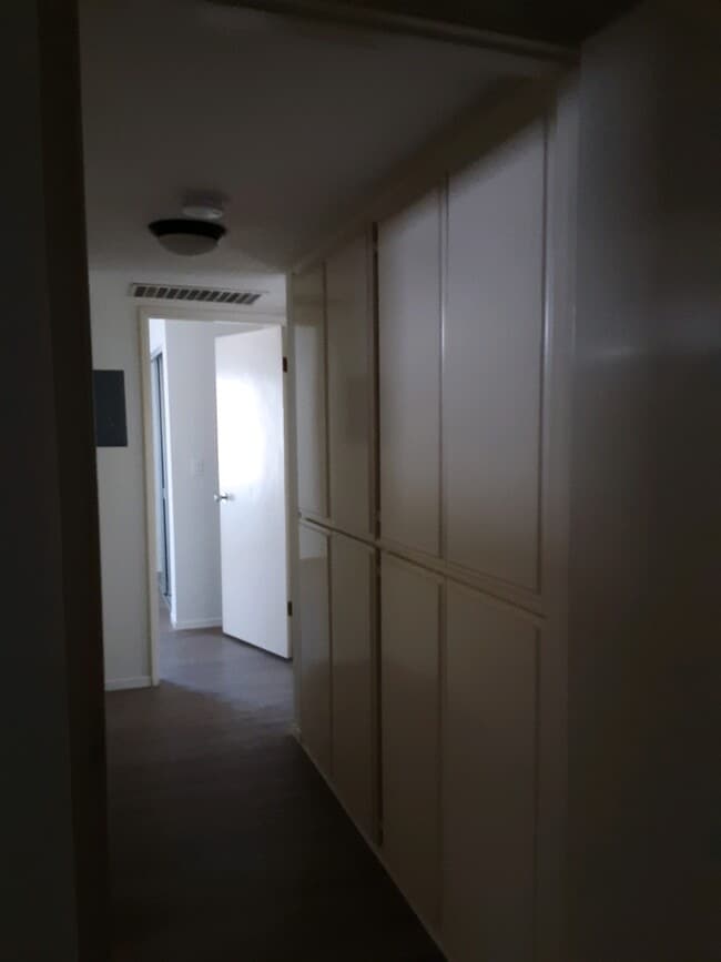 Building Photo - 11308 Huston St