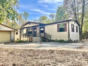 Building Photo - 266 Dartmoor Dr