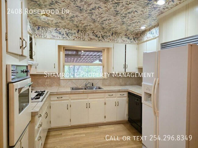 Foto del edificio - Mountainview Home