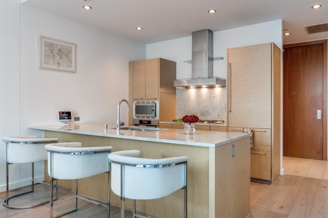 Foto principal - 2900 McKinnon St