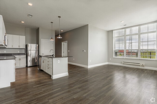 Interior Photo - Centerfield Flats