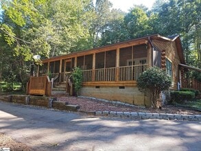 Building Photo - 121 Cater Dr