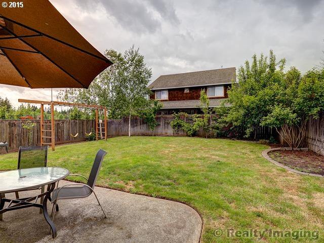 Building Photo - 203 NE 55th Ave