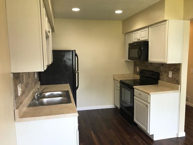 Foto del edificio - 3170 Devonshire St