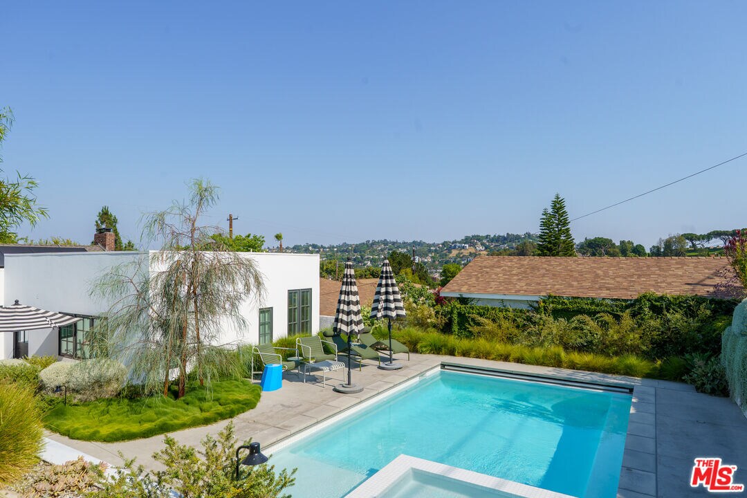 Foto principal - 4145 Somers Ave