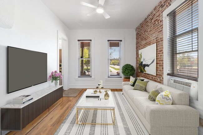 Photo - 1103 Lipan St House