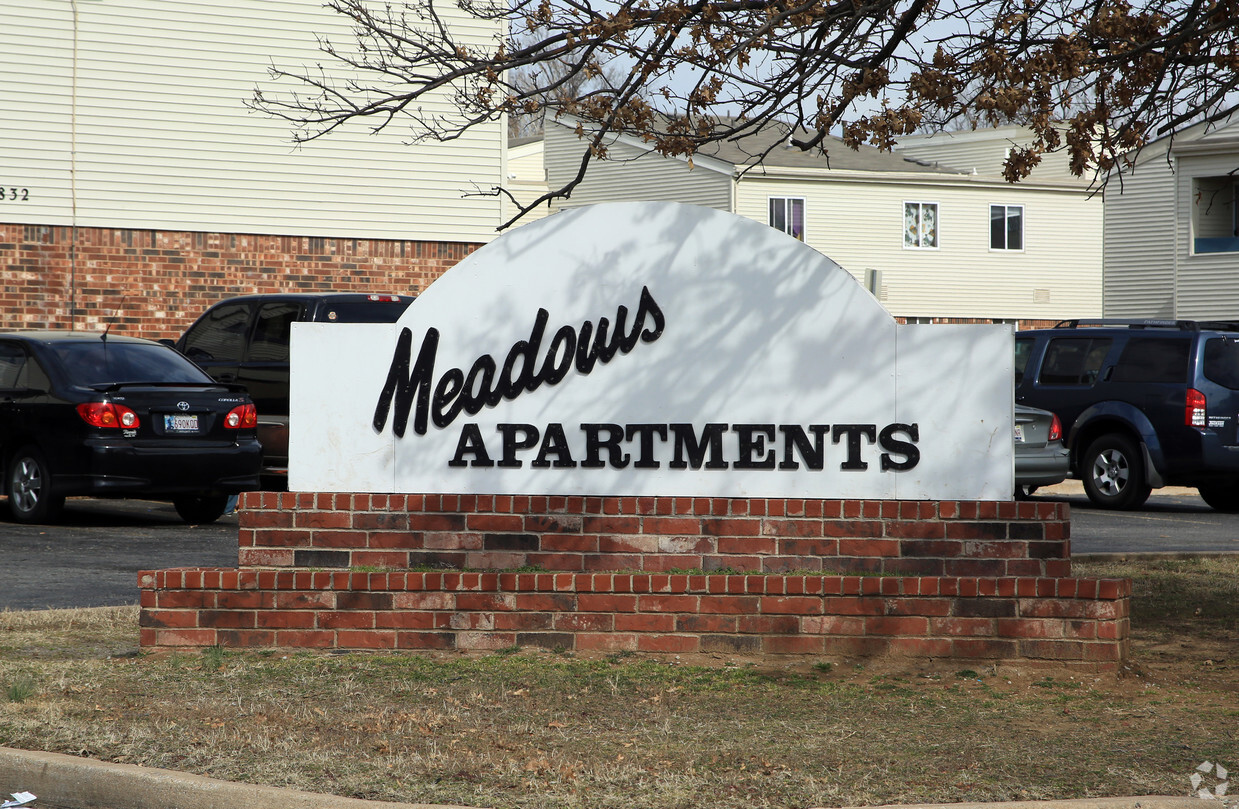 Foto principal - The Meadows Apartments