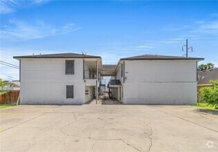Building Photo - 4601 S 24th St