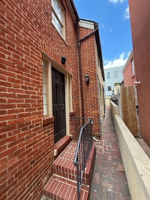 Building Photo - 24 E Henrietta St