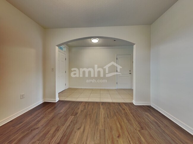 Foto del edificio - 3414 San Moise Pl