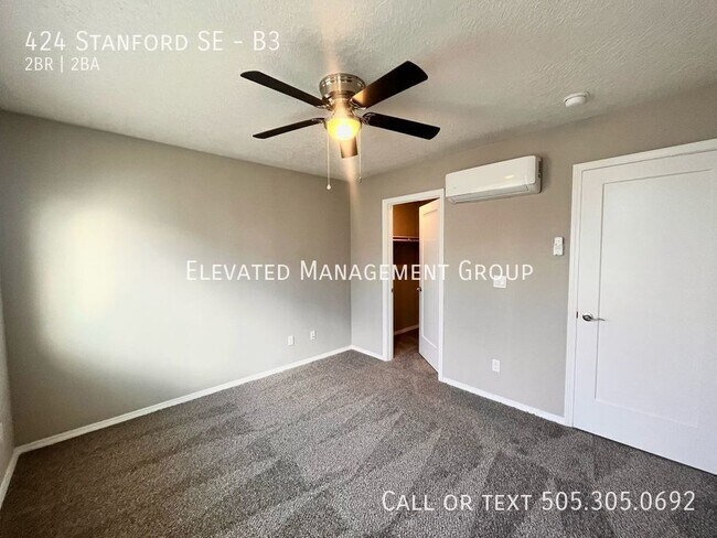 Foto del edificio - 424 Stanford Dr SE