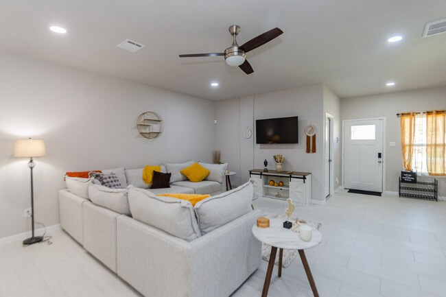 Foto del edificio - 110 Turner St