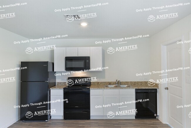 Building Photo - Join the Waiting List!