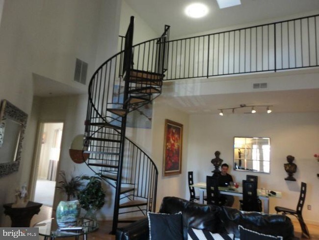 Building Photo - 801 Latchmere Ct