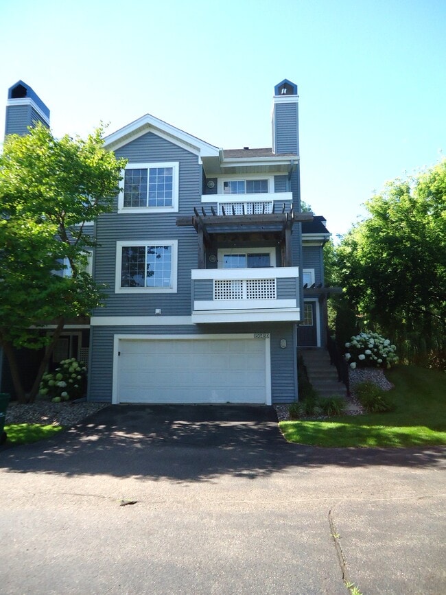Building Photo - 15645 24th Ave N