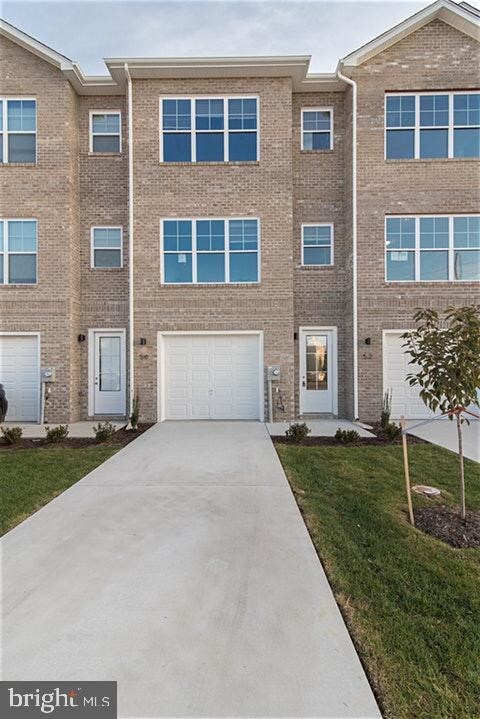 Building Photo - 41 Foal Ln