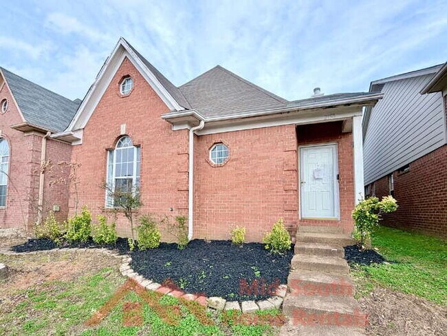 Foto del edificio - 2150 Berry Bush Ln