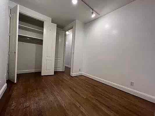 Building Photo - 296 Ellery St