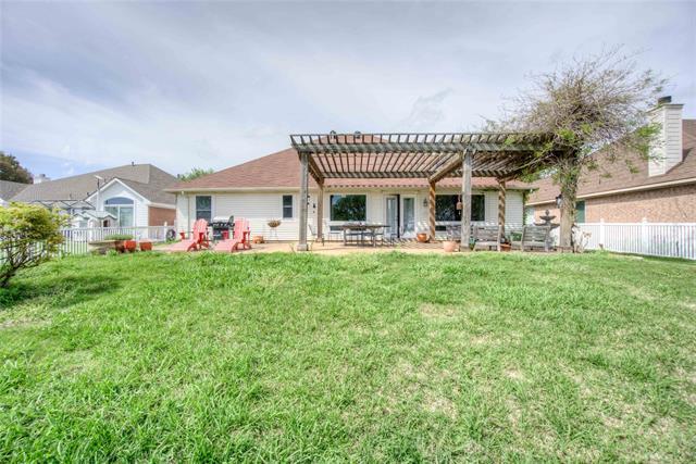 Building Photo - 6518 Warwick Dr