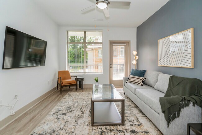 Foto del edificio - 2173 Highland Ave