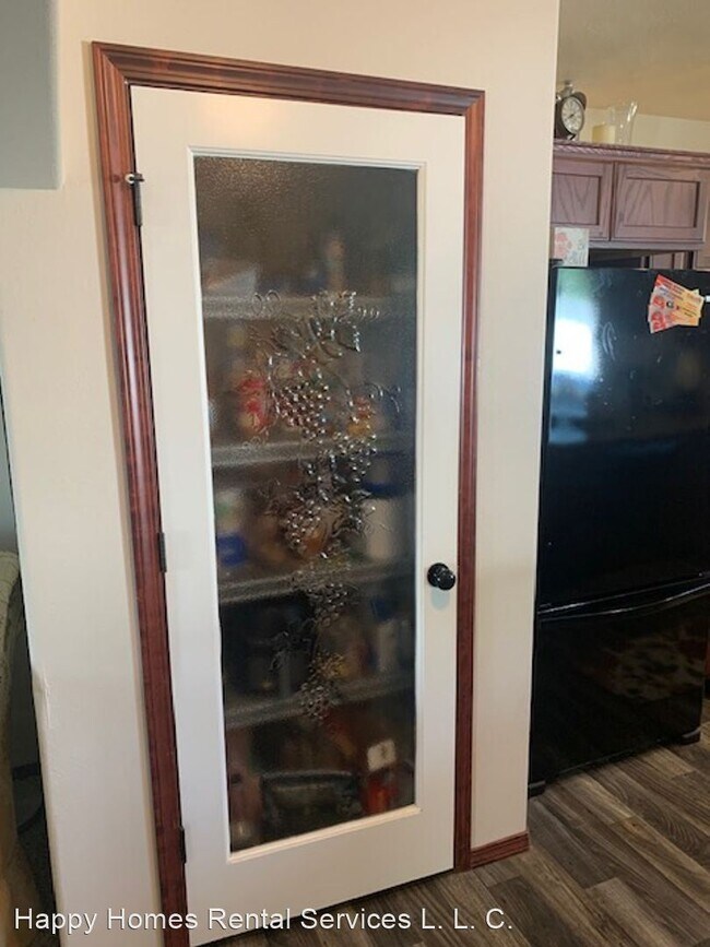 Foto del edificio - 3 br, 2 bath House - 1531 E. Crossing Ave.