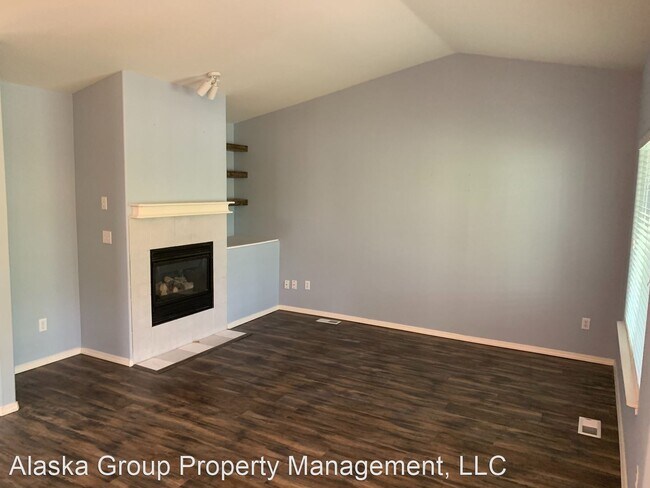 Building Photo - 3 br, 2 bath House - 11724 Galena Bay Loop