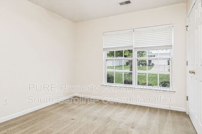 Building Photo - 517 Heron Glen Dr