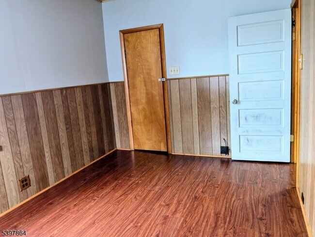 Foto del edificio - 373 Lincoln St