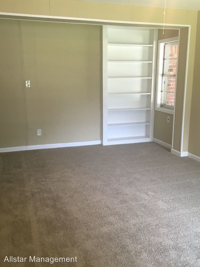 Foto del edificio - 3 br, 1.5 bath House - 2202 Cedarwood Cove