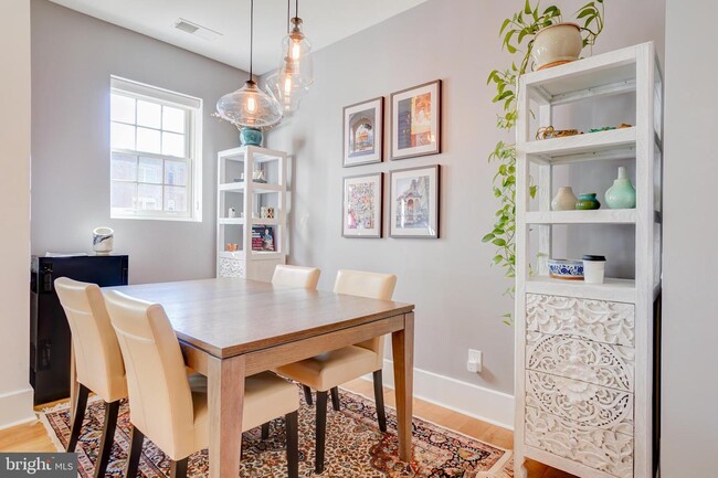 Foto del edificio - 2926 Porter St NW