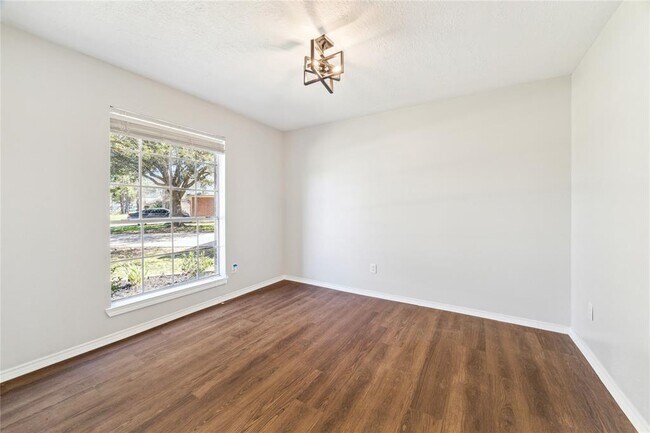 Foto del edificio - 18603 Timber Twist Dr