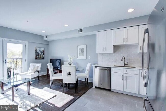 Foto del edificio - 1827 Benning Rd NE