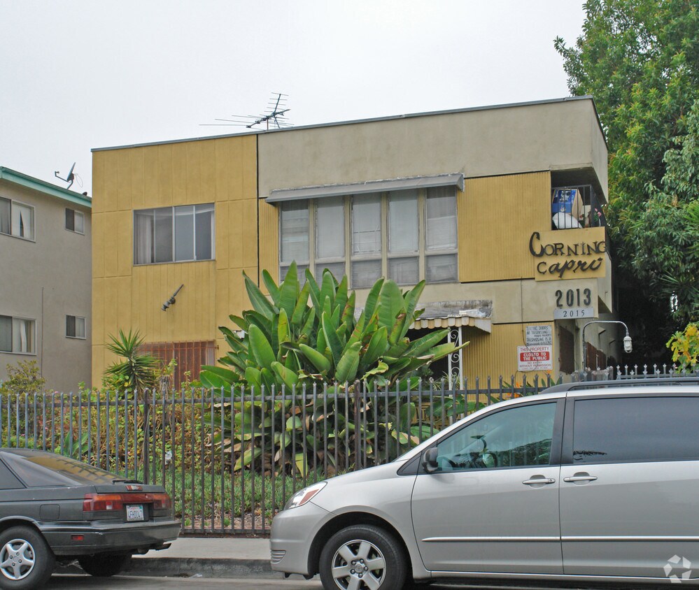 20132015 S Corning St, Los Angeles, CA 90034 Apartments in Los