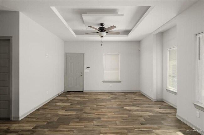 Foto del edificio - 10 Nightingale Ave