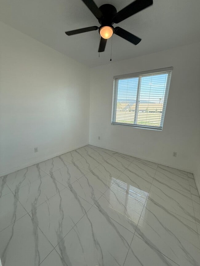 Interior Photo - Arrow Apartments