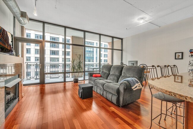 Foto del edificio - 520 S State St