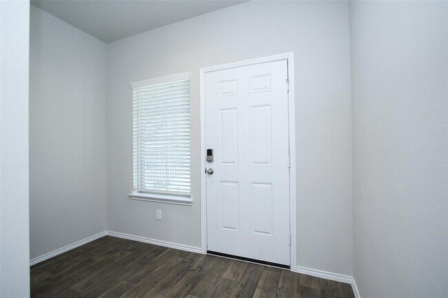 Foto del edificio - 4023 Wyanngate Dr