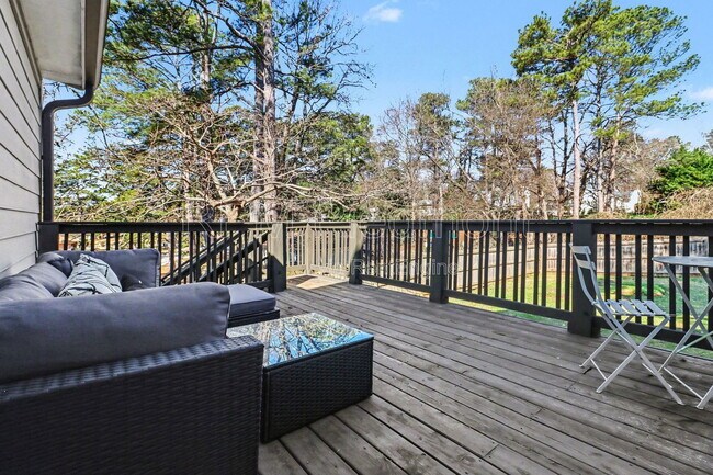 Foto del edificio - 1360 Smith St SE