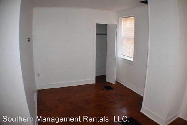 Foto del edificio - 3 br, 1 bath House - 14458 Boyer Road