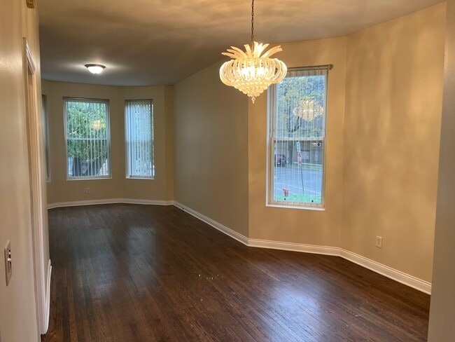 Foto del edificio - 1254 S Kildare Ave